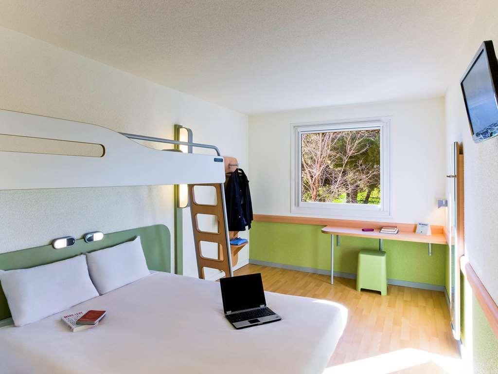 Ibis Budget Madrid Alcala De Henares La Dehesa Ruang foto